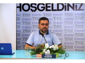 Yazarlar Okurlarıyla Buluştu