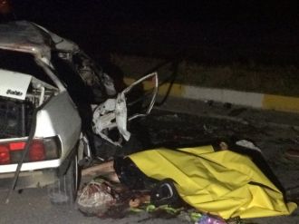 Ters İstikamete Giren Traktör Bir Aileyi Yok Etti: 3 Ölü, 2 Yaralı