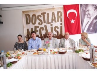 Türel, Dostlar Meclisi’nde