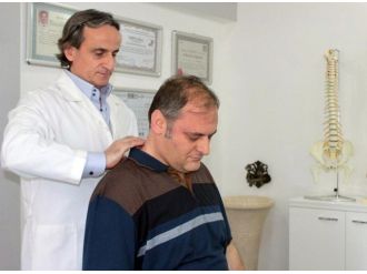 Boyun Fıtığına Elle Tedavi