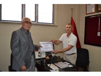 Kırkağaç’ta Yılın Ahisi İskender Demir Oldu