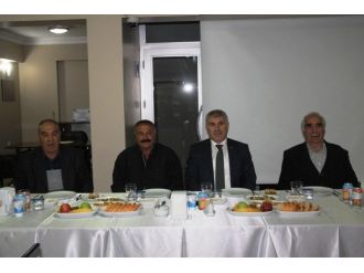 Belediye Başkanı Memiş Mahalle Muhtarlarıyla Buluştu