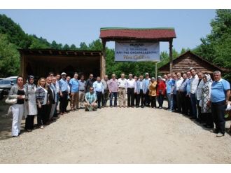 Ak Parti Tam Kadro Müsiad Rafting Ve Piknik Etkinliğine Katıldı