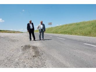 Samsat Belediye Başkanı Yusuf Fırat’ın Yol Tepkisi