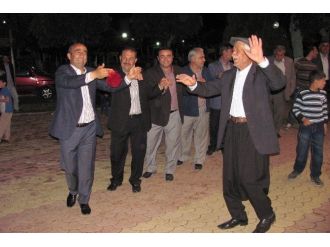 Başkan Özdemir Halkla İç İçe