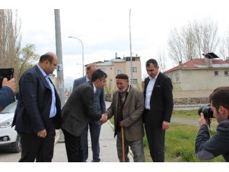 Tarıkdaroğlu Ilıcalı Vatandaşları Dinledi