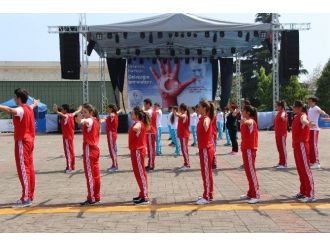 19 Mayıs İçin Son Provalar