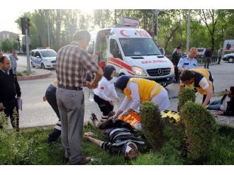 Trafik Kazasında Can Pazarı: 4 Yaralı