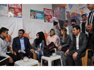 Güçlü Yönetimler Olmazsa Çözüm Süreci Gibi Projeler De Olmaz