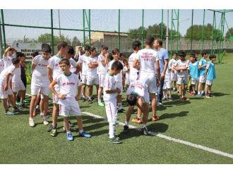 Bağlar Belediyesi’nin Okullar Arası Spor Turnuvası Sona Erdi