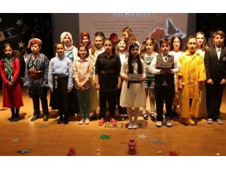 İhlas Koleji’nden Muhteşem Şiir Dinletisi