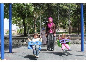 Çocuk Gelinler Eşlerinin Tahliyesini İstiyor