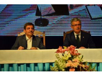 Bakan Güllüce, Gölcük Kentsel Dönüşüm Protokolünü İmzaladı