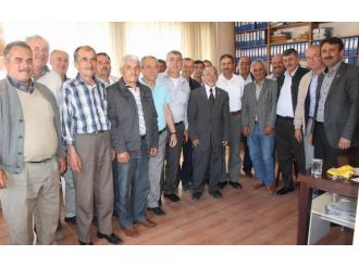 Manyas’ta Muhtarlar Derneği Başkanı Güven Tazeledi