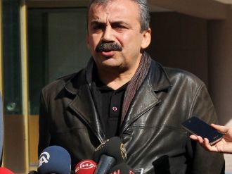 Hedefinde Yalçın Akdoğan Vardı