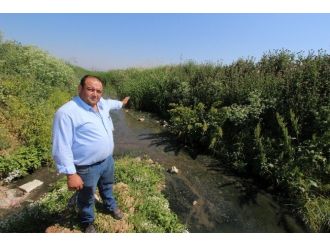 Kumkuyucak, Büyükşehir Belediyesi’nden Hizmet Bekliyor