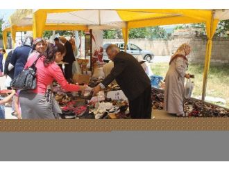 Yavuzeli İlçesinde Öğrenciler İçin Kermes Başladı