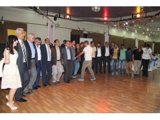 Büyükşehir Belediyesi’nden Engellilere Yemek