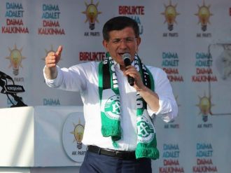 Davutoğlu: Biz Bu Maskeleri İndiririz
