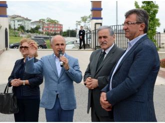 Başkan Akgün’den Engellilere Tekerlekli Sandalye