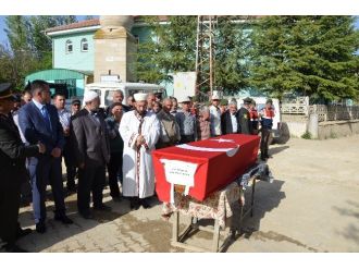 Kore Gazisi Son Yolculuğuna Uğurlandı