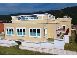 Körfez Yarı Olimpik Yüzme Havuzu Hizmete Giriyor
