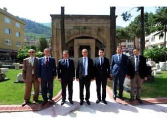 Vali Çomaktekin’den ’Tanıtım’ Vurgusu
