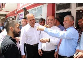 Yavru Sincap Mhp’nin Maskotu Oldu