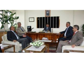Mhp’li Çavuşoğlu’ndan Şeker Fabrikasına Ziyaret