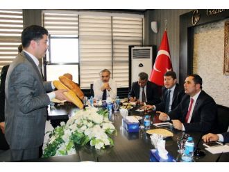 Gaziantep Ekmeği İle Farklı İllerin Ekmekleri Karşılaştırıldı