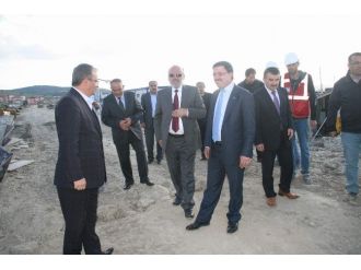 Ak Parti Yozgat Milletvekili Yusuf Başer Diyanet Eğitim Merkezi İnşaatını İnceledi