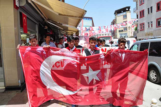 Chp’li Gençlerden 19 Mayıs Yürüyüşü