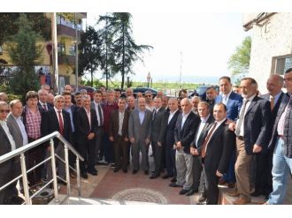 Gümrükçüoğlu Arsin’de Muhtarlarla Buluştu