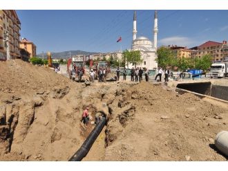 Tosya’da Ana Kanal Hattı Tamamen Yenilendi