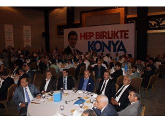Konya’da Başbakan Davutoğlu’na Destek