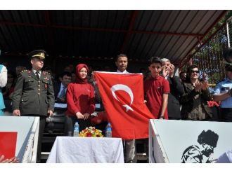 Kapaklı’da 19 Mayıs’a Coşkulu Kutlama