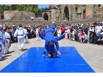 Bitlis’te 19 Mayıs Coşkusu