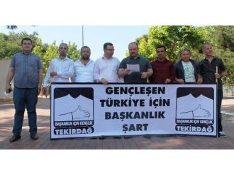 Bi-gençlik Hareketi Üyeleri Tekirdağ’da ’Başkanlık’ Sistemi İçin Toplandı