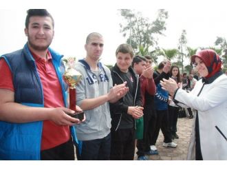 Ak Parti Milletvekili Adayı Köseoğlu, Seçim Çalışmalarını Akçaabat’ta Sürdürdü
