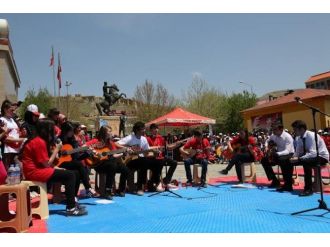 Bayburt’ta 19 Mayıs Coşkusu