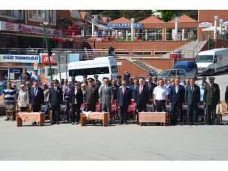 Tosya’da 19 Mayıs Törenleri Çoşku İçinde Kutlandı