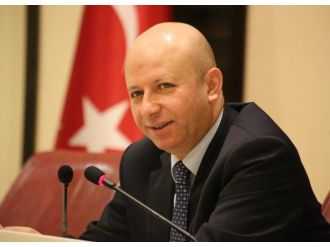 Çolakbayrakdar, Gençler Türkiye’nin Servetidir