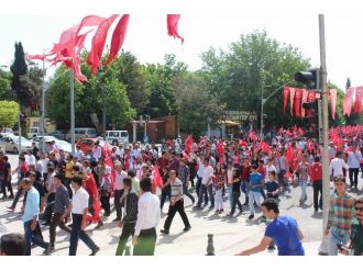 Gaziantep Ülkü Ocaklarından ‘Gençlik Yürüyüşü’