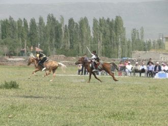 19 Mayıs’ta Atlı Cirit Gösterisi Yapıldı