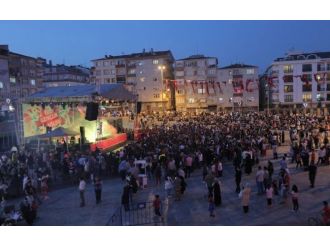 Güngören’de Gençlik Şöleni