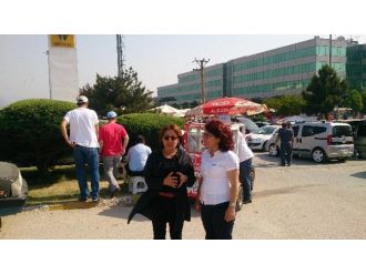 Türkiye Milletvekili Biçer’den Renault İşçilerine Destek