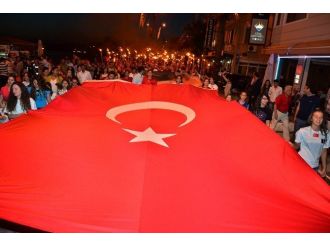 Foça’da 19 Mayıs Şöleni