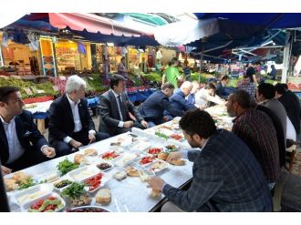 Milletvekili Pazarcı, Başkan Müşteri Oldu