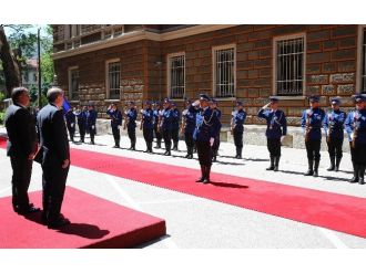 Cumhurbaşkanı Erdoğan Bosna’da Resmi Törenle Karşılandı
