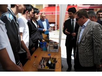 Başkan Çetin, Tübitak Bilim Fuarı’nı Ziyaret Etti